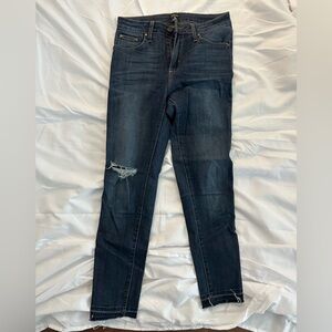 Women's Distressed Blue Jeans